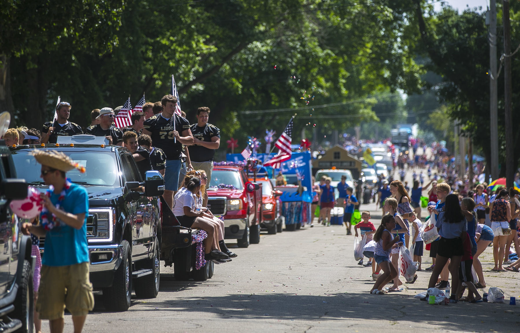Clear Lake Parade 02